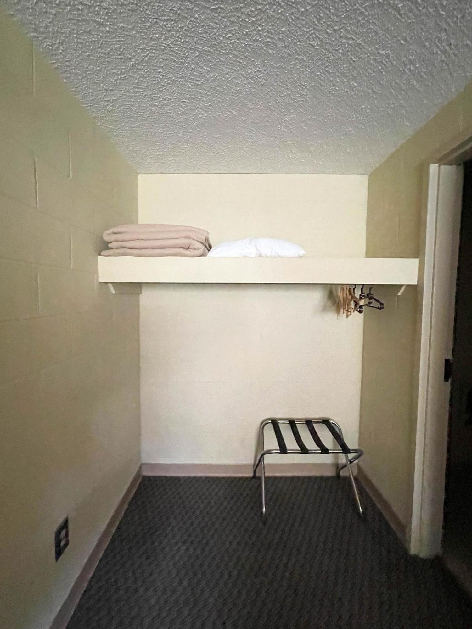 Hillside Lodge Lake Junaluska Екстер'єр фото