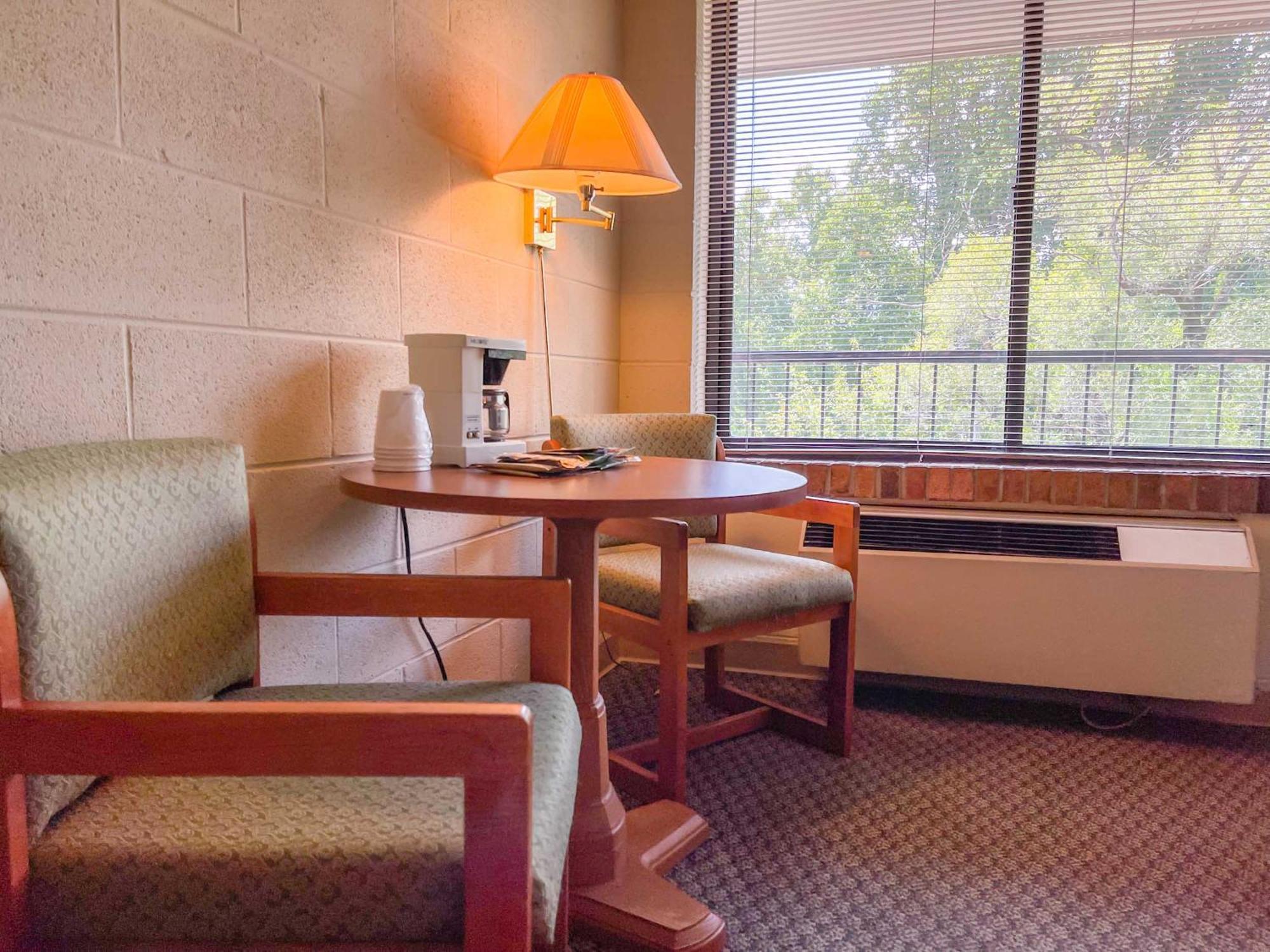 Hillside Lodge Lake Junaluska Екстер'єр фото